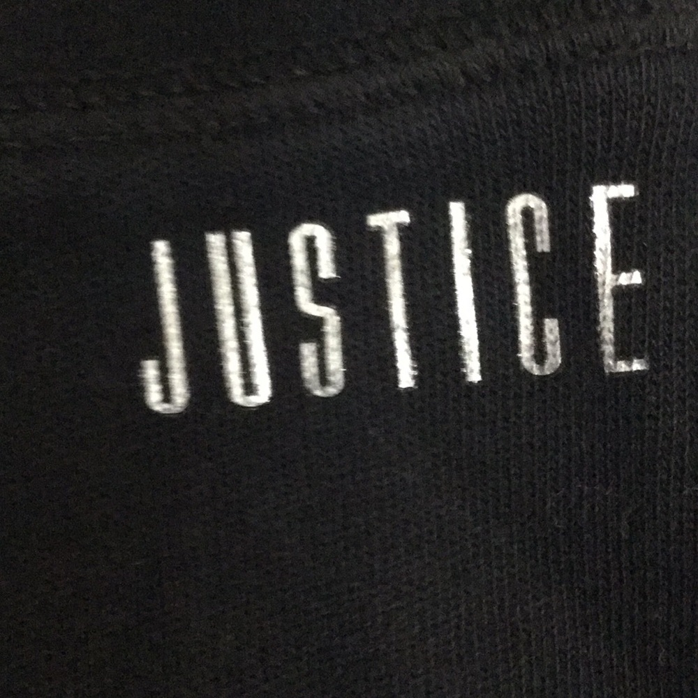 Shorts - Picture 6 of 6